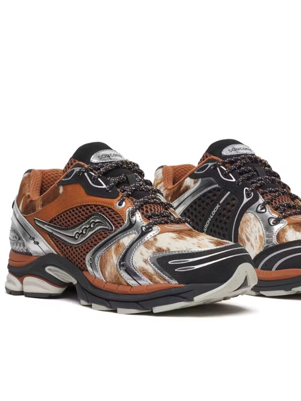 NWT Saucony ProGrid Triumph 4 Space Cowboy